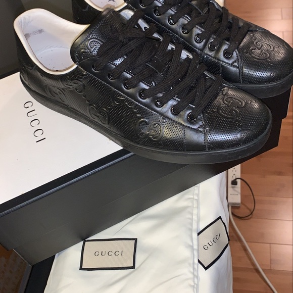 Selling because I wore them to a special event and never wore them again. - Picture 1 of 2